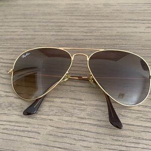 Ray ban aviators